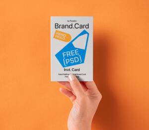 Mockup de Panfleto ou Cartão de Presentes Grátis